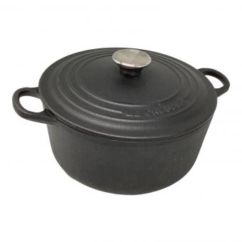 LE CREUSET (ルクルーゼ) 両手鍋 22cm ブラック