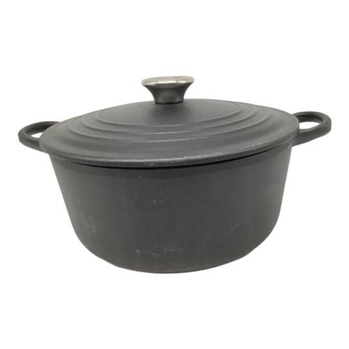 LE CREUSET (ルクルーゼ) 両手鍋 22cm ブラック