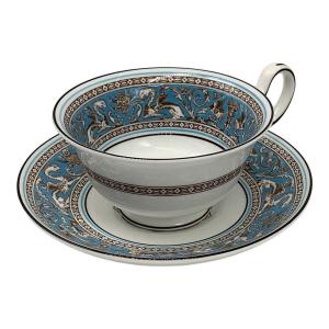 Wedgwood (ウェッジウッド) カップ&ソーサー フロレンティーン・ターコイズ