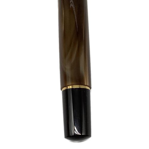 Pelikan (ペリカン) 万年筆 M200 ペン先EF