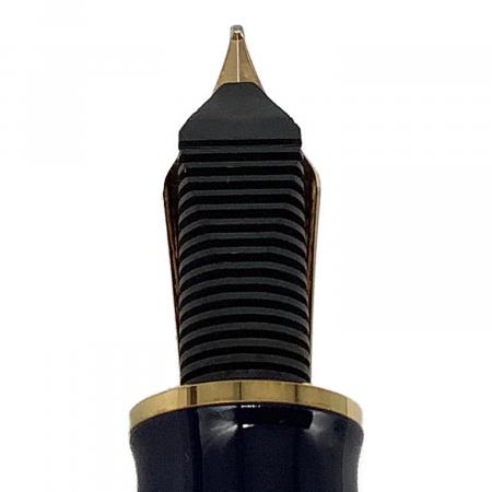 Pelikan ストーンガーデン万年筆 18k字幅調整済みF〜EFほど Pelikan (ペリカン) 万年筆 M800 F字 ストーンガーデン｜トレファクONLINE