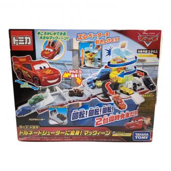TOMY (トミー) トルネードシューターに変身！マックィーン トミカ