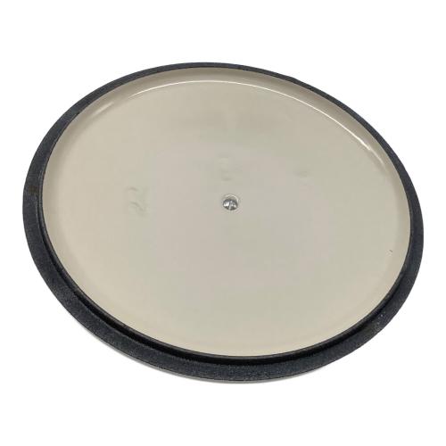LE CREUSET (ルクルーゼ) 両手鍋 SIZE 22cm ホワイト ココット・ロンド
