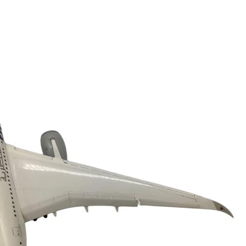 カタール航空 1/200 AIRBUS A350-900 飛行機 ダイキャスト模型 ワンワールド特別塗装