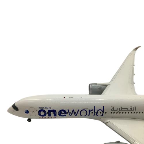 カタール航空 1/200 AIRBUS A350-900 飛行機 ダイキャスト模型 ワンワールド特別塗装