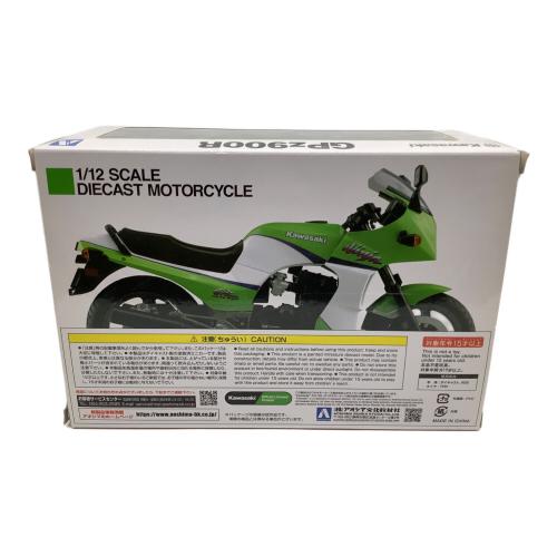 アオシマ Kawasaki GPZ900R モデルカー 1/12完成品バイクシリーズ