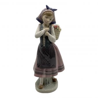 LLADRO (リヤドロ) 置物 花籠を背負う少女