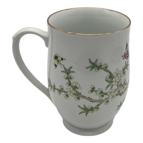 景徳鎮 (ケイトクチン) ビアマグ KIRIN BEER MUG COLLECTION 1994 粉砕牡丹胡蝶図