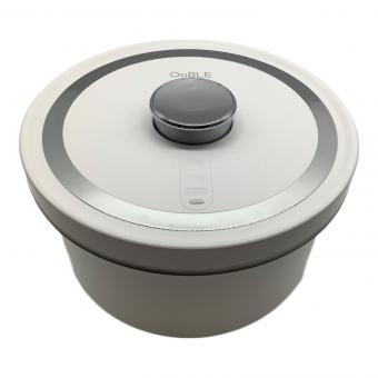 OoBLE mini 真空保存容器 ホワイト