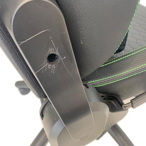 Razer (レイザー) ゲーミングチェア ブラック×グリーン Isukr X