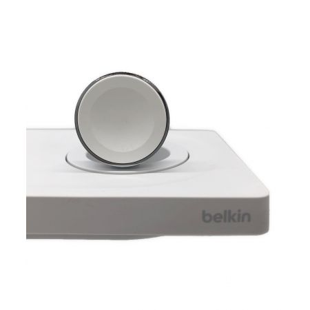 Belkin (ベルキン)  MagSafe付き3-in-1ワイヤレス充電パッド ワイヤレス充電器 WIZ016dqWH