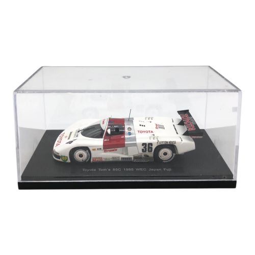 EBBRO (エブロ) モデルカー ホワイト×レッド45016 TOYOTA TOMS 85C 1985 WEC JAPAN FUJI