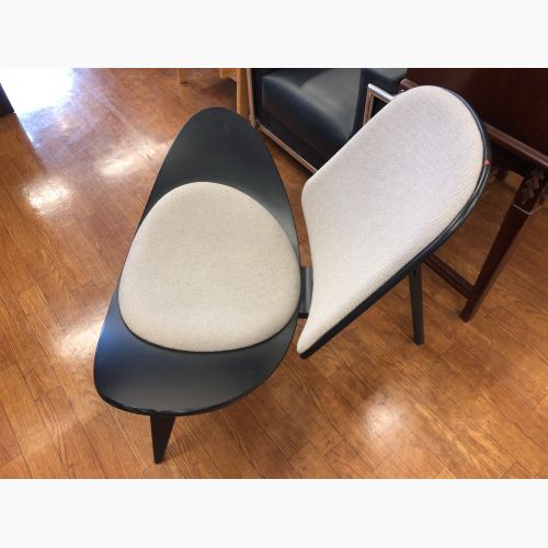 Carl Hansen&Son (カールハンセンアンドサン) シェルチェア ブラック×グレー @ Π CH07