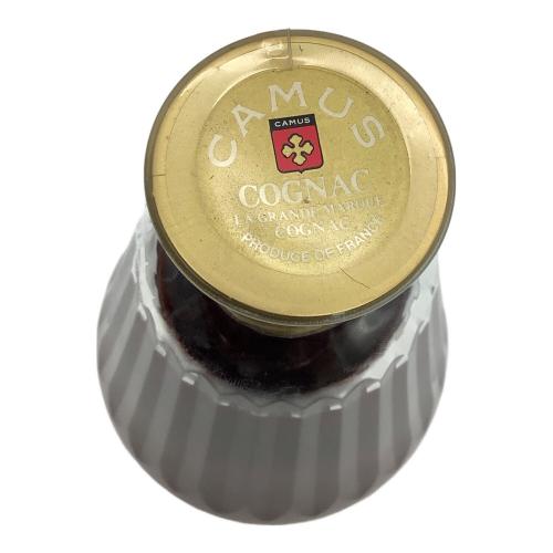 カミュ (CAMUS) コニャック 700ml バカラボトル 未開封