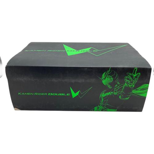 仮面ライダーW(ダブル) (カメンライダーダブル) BANDAI（バンダイ）COMPLETE SELECTION MODIFICATION 仮面ライダー 軽度の使用感有