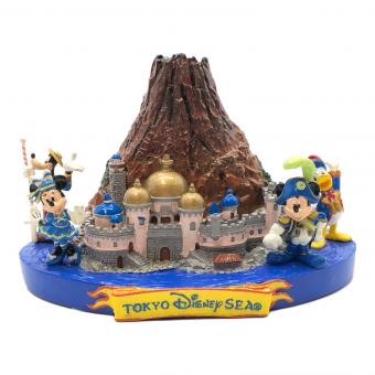 DISNEY (ディズニー) フィギュア プロメテウス火山 ミッキー ミニー