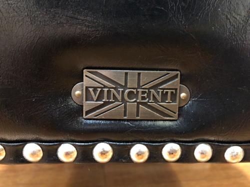 VINCENT (ヴィンセント) スツール ブラック チェスターフィールド 1人掛け VOSP32K 合皮