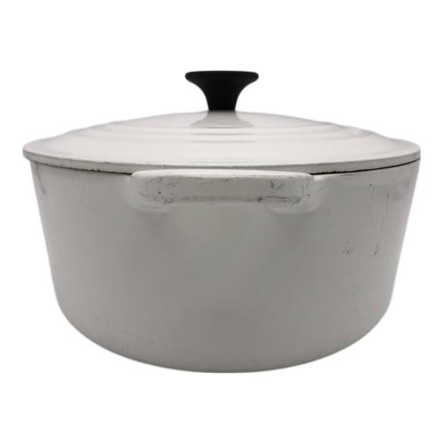 LE CREUSET (ルクルーゼ) ココット・ロンド SIZE 22cm ホワイト