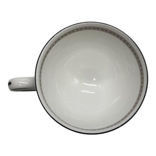 Wedgwood (ウェッジウッド) カップ&ソーサー 黒壺刻印 フロレン