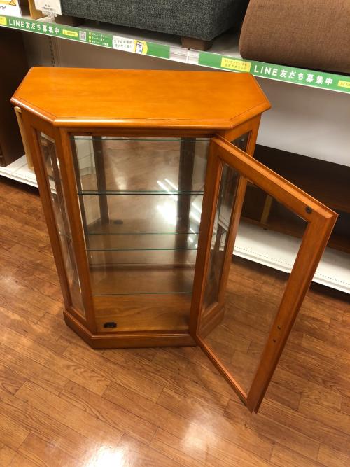 横浜ダニエル コレクションボード ブラウン ライト点灯確認済み 2010年製 前面上部ハゲ有