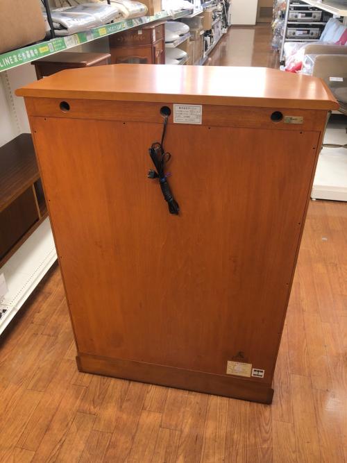 横浜ダニエル コレクションボード ブラウン ライト点灯確認済み 2010年製 前面上部ハゲ有