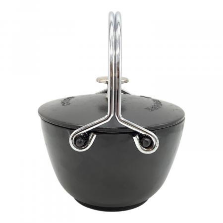 Staub (ストウブ) ケトル ブラック ｜トレファクONLINE