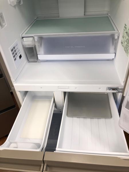 Panasonic (パナソニック) 5ドア冷蔵庫 ガラストップドア モデル、動作
