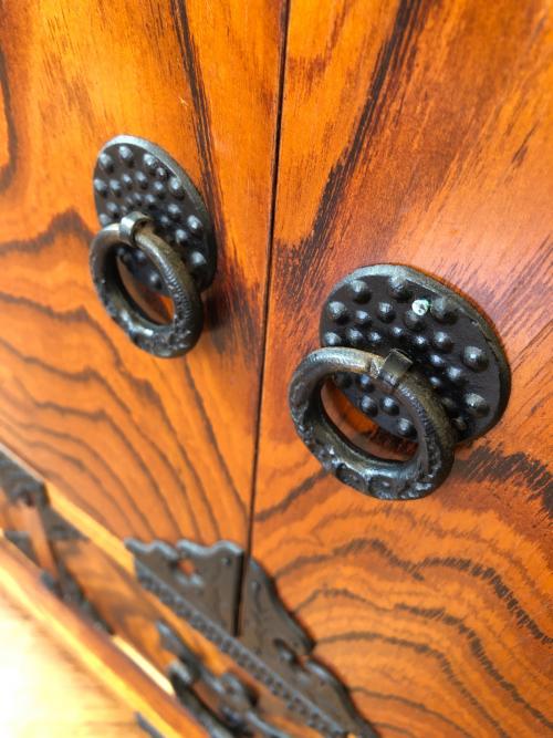 岩屋堂箪笥 茶箪笥 ブラウン 145 2枚扉 引き出し3杯