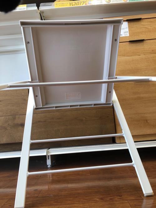 arrmet（アーメット） フォールディングチェア ホワイト POCKET