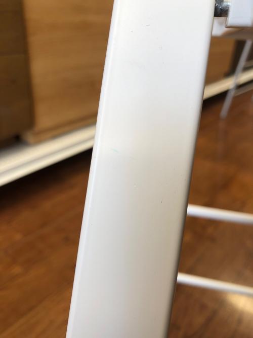 arrmet（アーメット） フォールディングチェア ホワイト POCKET