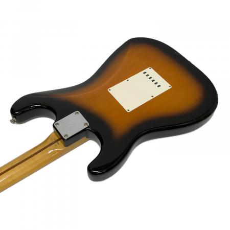 FENDER (フェンダー) ストラトキャスター エレキギター ST57-53 1993