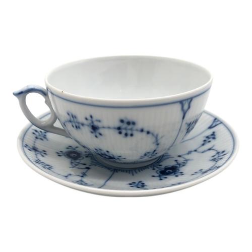 ROYAL COPENHAGEN (ロイヤル・コペンハーゲン) カップ&ソーサー フルーテッド