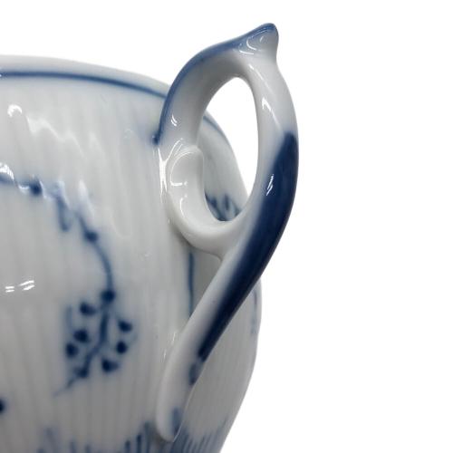 ROYAL COPENHAGEN (ロイヤル・コペンハーゲン) カップ&ソーサー フルーテッド