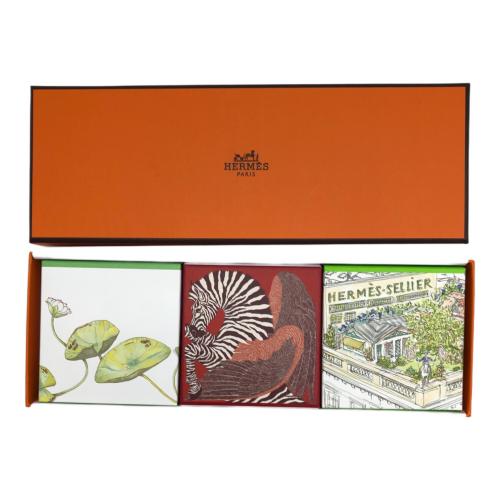 HERMES (エルメス) 石鹸セット パフュームドソープ 3個入り　ナイルの庭/オー ドゥ ルバーブ エカルラット/屋根の上の庭　各100g