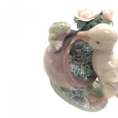 LLADRO (リヤドロ) フィギュリン お庭で(アヒルとカエル)｜トレファク