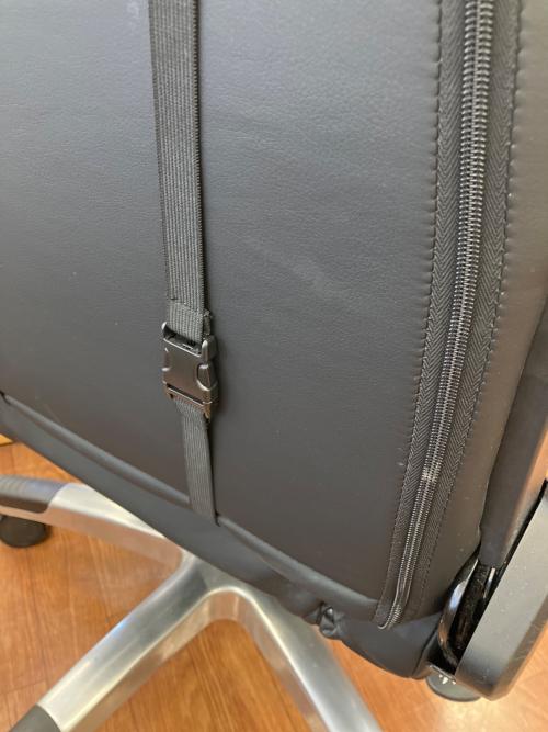 AK Racing (エーケーレーシング) ゲーミングチェア ブラック×ホワイト