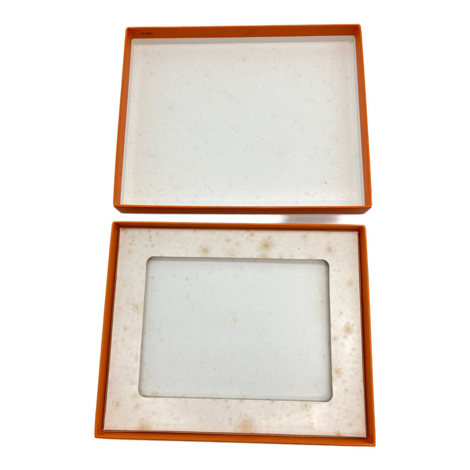 エルメス　シェーヌダンクル　スクエアプレート HERMES (エルメス) スクエアプレート シェーヌダンクル｜トレファクONLINE