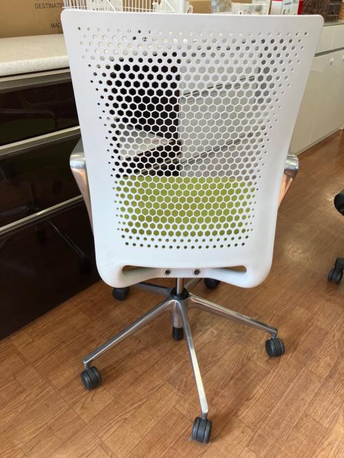 Vitra (ヴィトラ) ワークチェアー 黄緑×ライトグレー ID Air