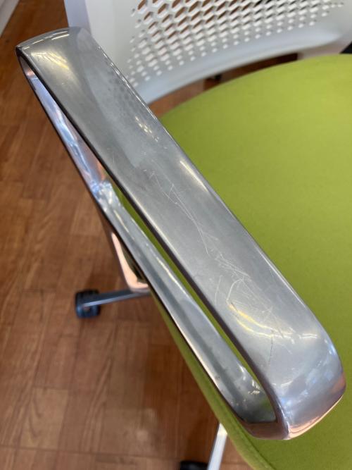 Vitra (ヴィトラ) ワークチェアー 黄緑×ライトグレー ID Air