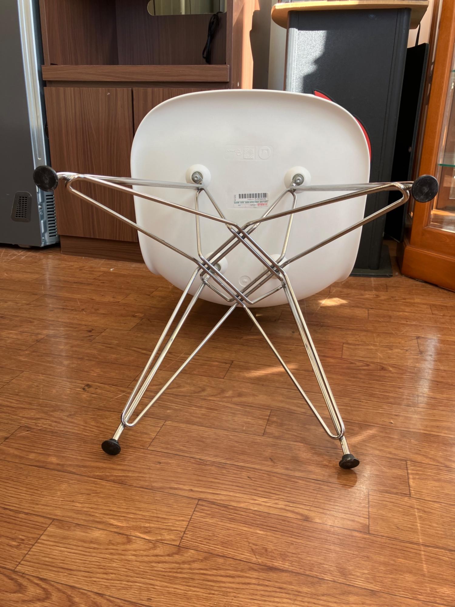 Herman Miller (ハーマンミラー) イームズサイドシェルチェア ホワイト