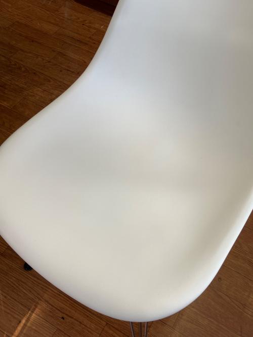 Herman Miller (ハーマンミラー) イームズサイドシェルチェア ホワイト