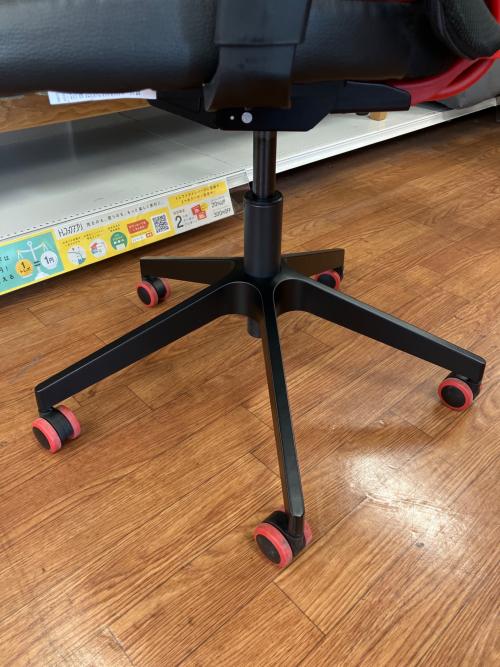 IKEA (イケア) ゲーミングチェア ブラック×レッド MATCHSPEL