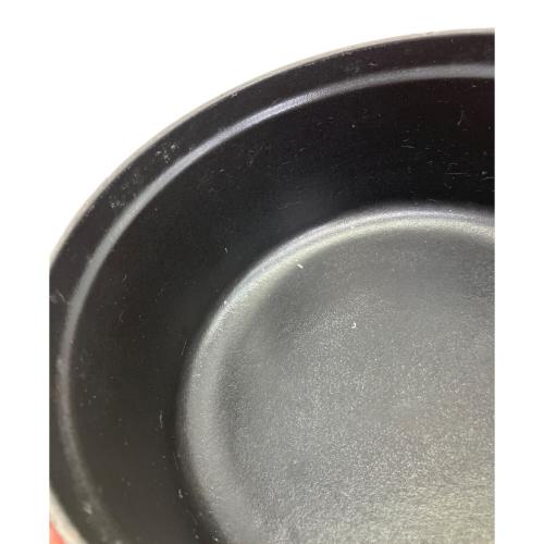 Staub (ストウブ) ミニ鍋 レッド