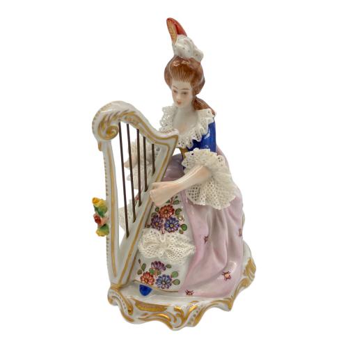 Volkstedt（フォルクシュテット） フィギュリン ハープを弾く貴婦人