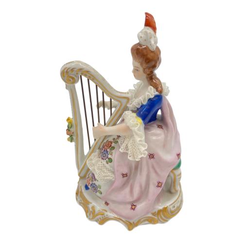 Volkstedt（フォルクシュテット） フィギュリン ハープを弾く貴婦人