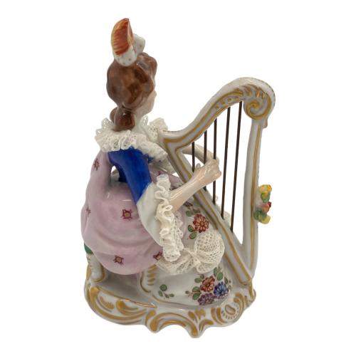 Volkstedt（フォルクシュテット） フィギュリン ハープを弾く貴婦人