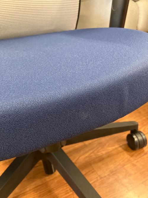 Steelcase (スチールケース) ハイバックオフィスチェア ネイビー×グレー