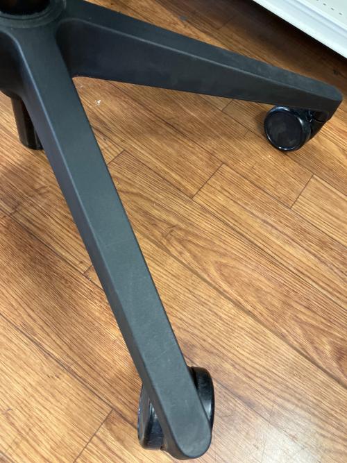 Steelcase (スチールケース) ハイバックオフィスチェア ネイビー×グレー