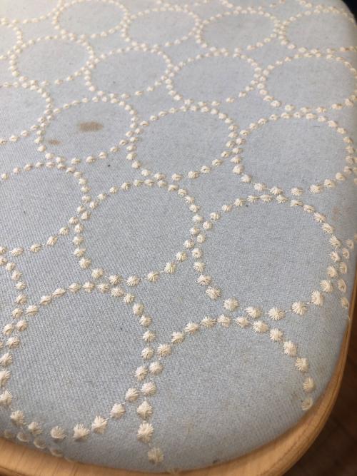 MARUNI (マルニ) ラウンディッシュチェア 307 ライトグレー×ナチュラル