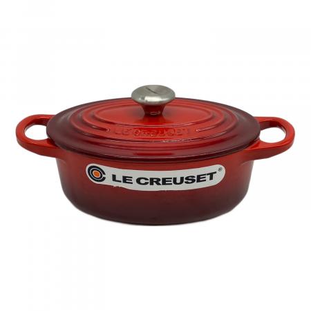 新品LE CREUSET 両手鍋 オーバル赤 18cm LE CREUSET (ルクルーゼ) 楕円両手鍋 17cm レッド シグニチャー